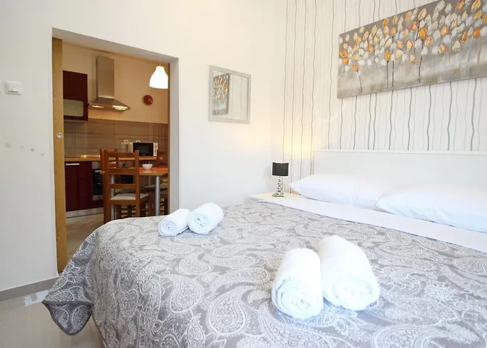 In Mit Eigener Terrasse By Interhome 公寓 巴斯卡